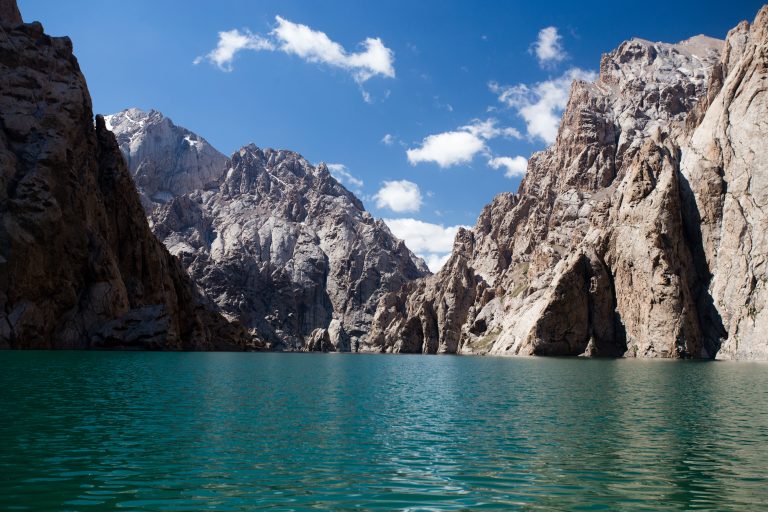 2-Day Kol-Tor & Kel-Suu Lake Adventure from Naryn